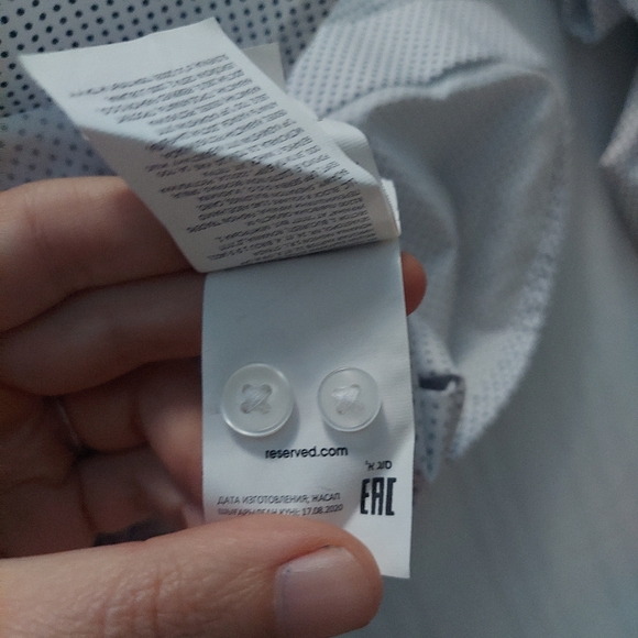 Reserved Men's White and Black Polka Dot Shirt - Picture 7 of 7